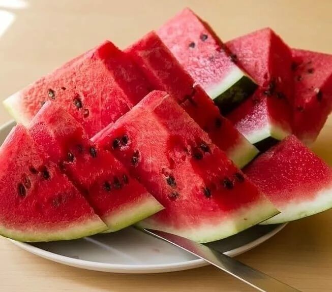 Watermelon for diseases of the liver and urinary tract